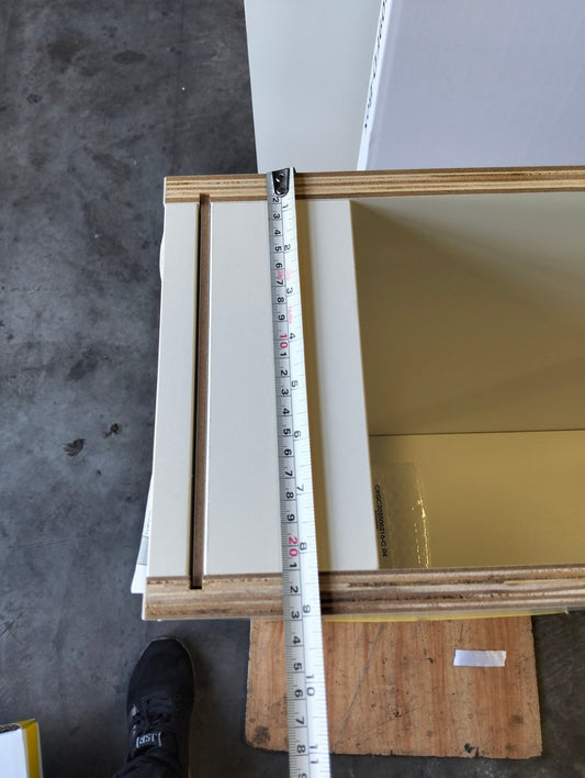 b09 Full Door - TQ CABINETRY